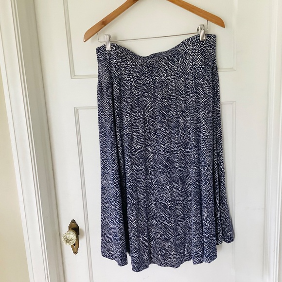 Hilary Radley Blue & White Polka Dot Mid Length Skirt Women's Size Large NWT - Picture 9 of 10